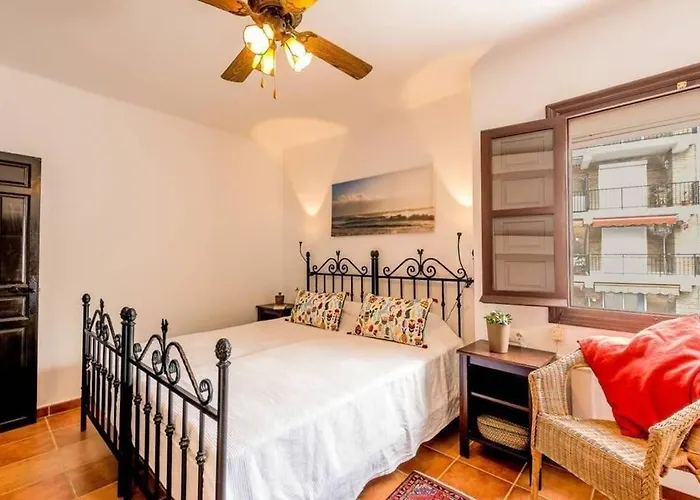 Stunning 2 Bed Penthouse In Tuhillo, Area 公寓