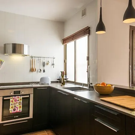 Stunning 2 Bed Penthouse In Tuhillo, Area