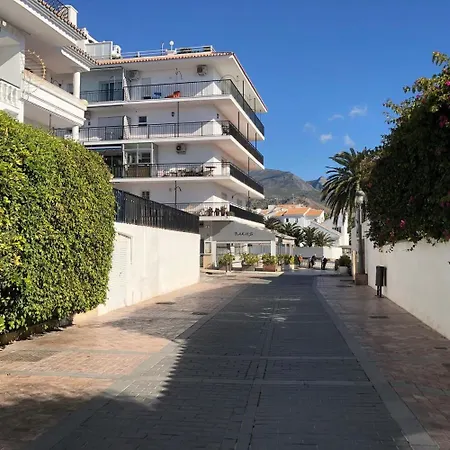 Stunning 2 Bed Penthouse In Tuhillo, Area