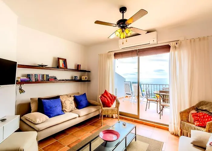 Apartament Stunning 2 Bed Penthouse In Tuhillo, Area Nerja