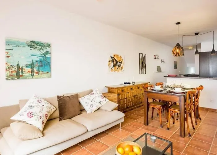 Apartament Stunning 2 Bed Penthouse In Tuhillo, Area Nerja