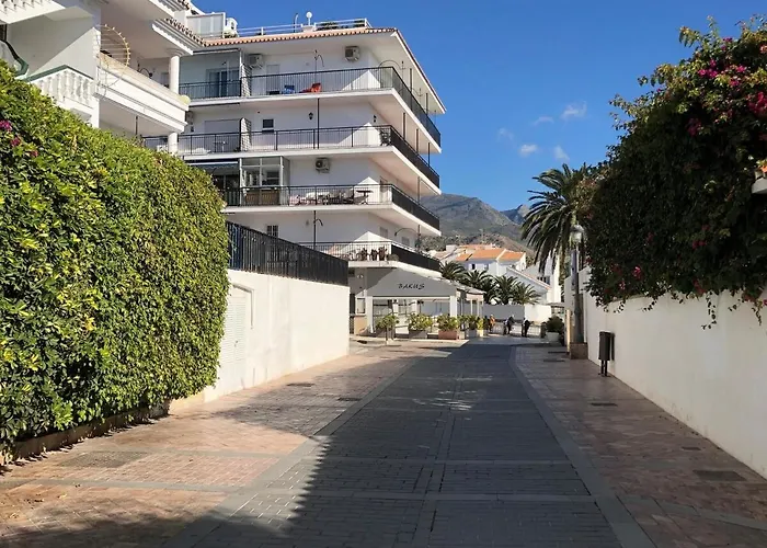 Stunning 2 Bed Penthouse In Tuhillo, Area